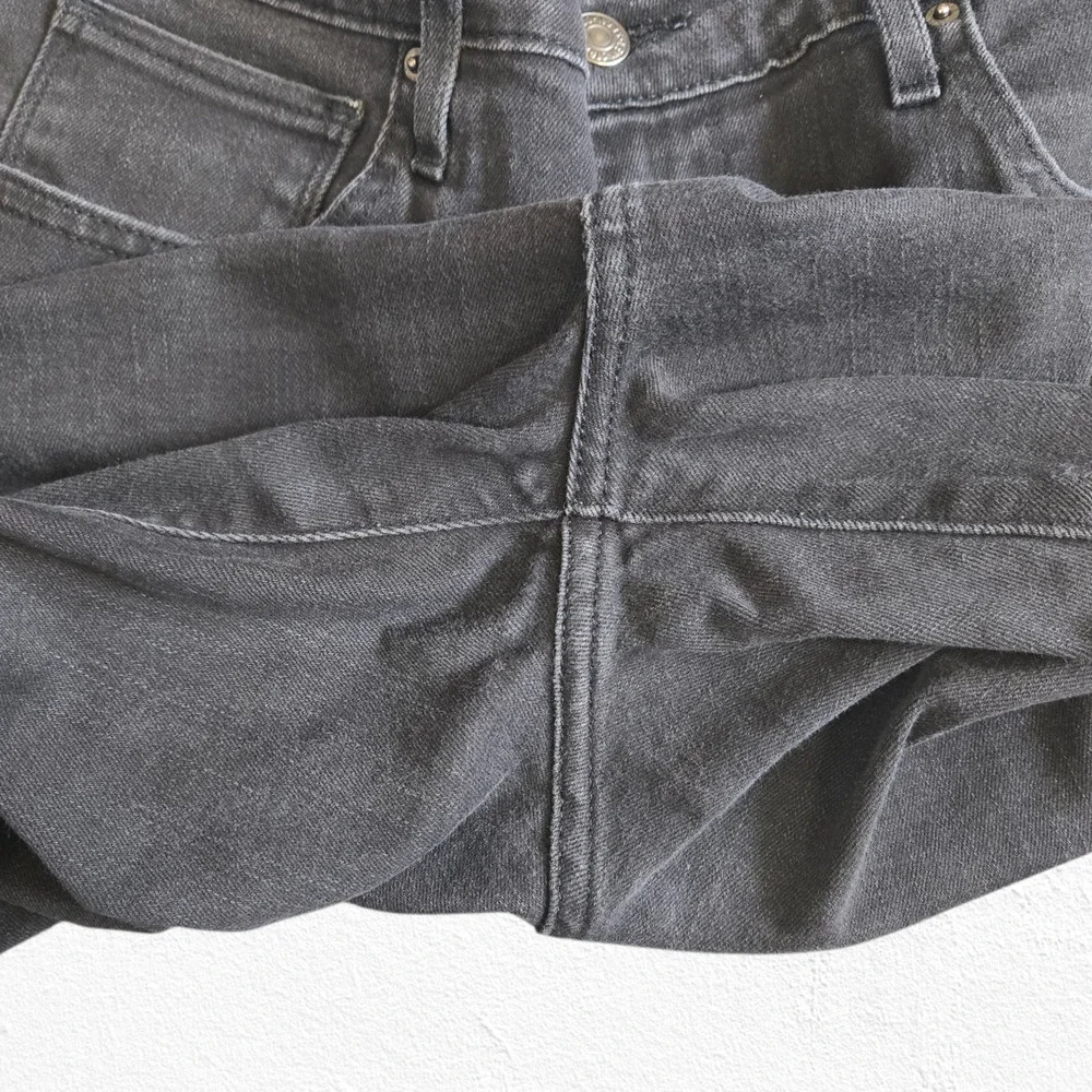 Levi's 721 Skinny Black Charcoal Gray High Waisted Slim Skinny Leg Jeans Size 32